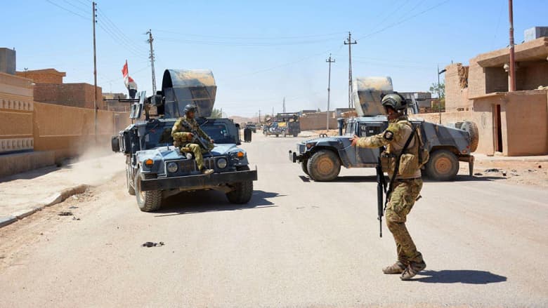 حظر تجول في الرطبة واشتباكات عنيفة بين داعش والقوات العراقية