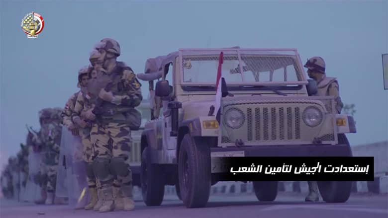 بذكرى 30 يونيو.. جيش مصر ينشر فيديو "لحظات فارقة" وتدخله لـ"تأمين الشعب"