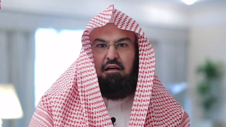 "هتافات عنصرية خارجة".. عبدالرحمن السديس عن ترديد شخص عبارات تؤيد داعش بالحرم المكي