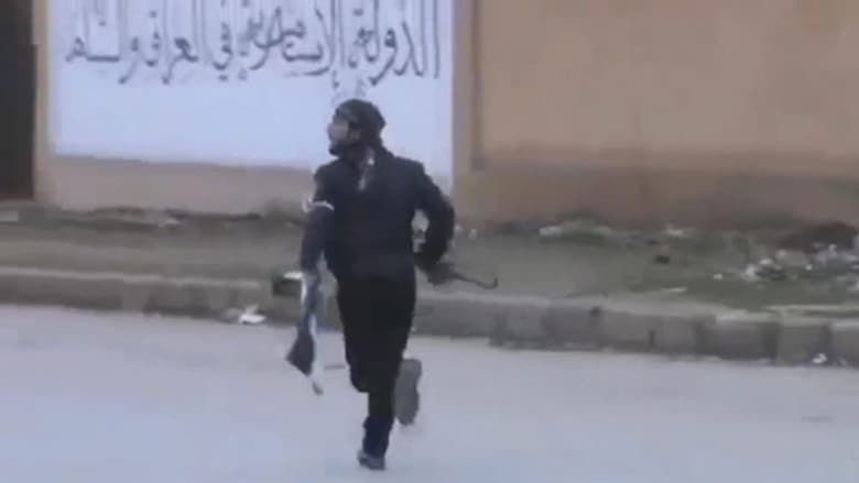 فيديو لسيطرة الجبهة الاسلامية على مقرات داعش
