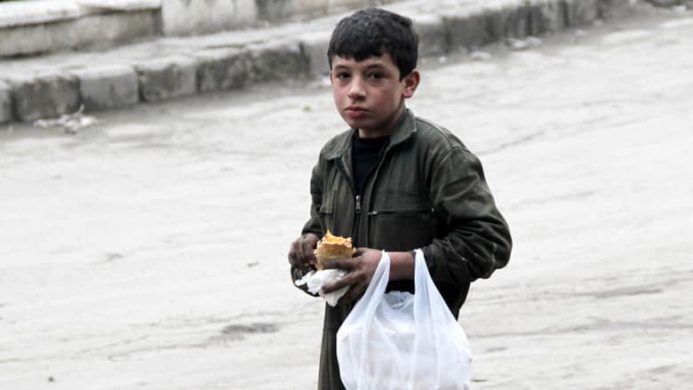 أطفال سوريا: نريد فكّ الحصار وليس المزيد من المساعدات