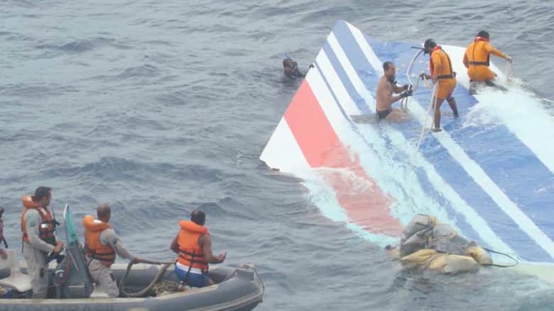 المحققون يريدون أدلة "الماليزية" قبل تلفها في المحيط