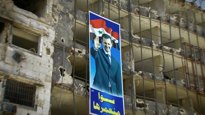 صورة الأسد أكثر ملصق انتخابي مثير للجدل في العالم