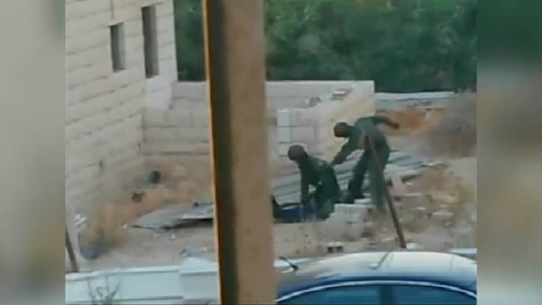 فيديو يظهر ضرب الشرطة الاسرائيلية لشاب فلسطيني