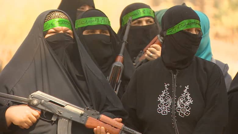 نساء العراق يتجندن للدفاع عن بغداد 