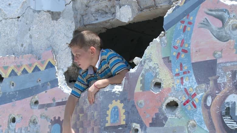 مشاهد دموية بعد قصف مدرسة تابعة للأونروا بغزة