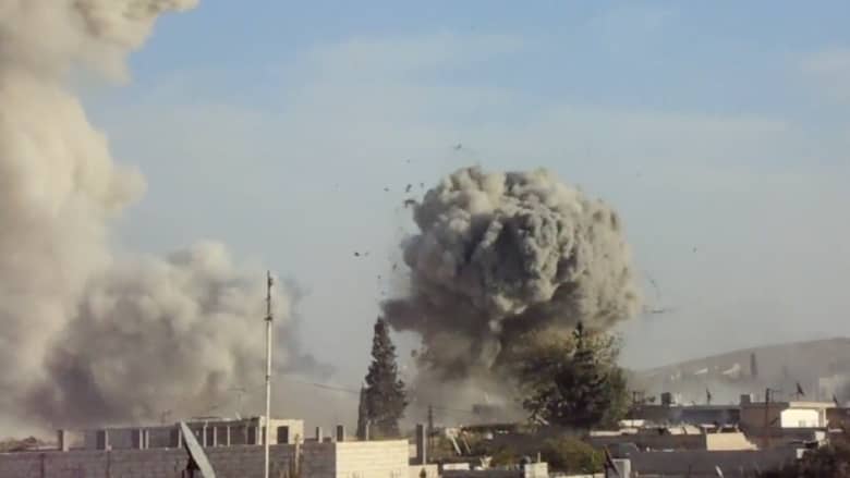 حصري.. لحظة انفجارات ضخمة استهدفت مقاتلي داعش في كوباني