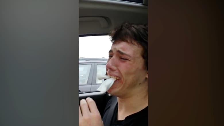 انتشار فيديو لبكاء شاب لعدم زيارة بيونصيه له بعد عمليته