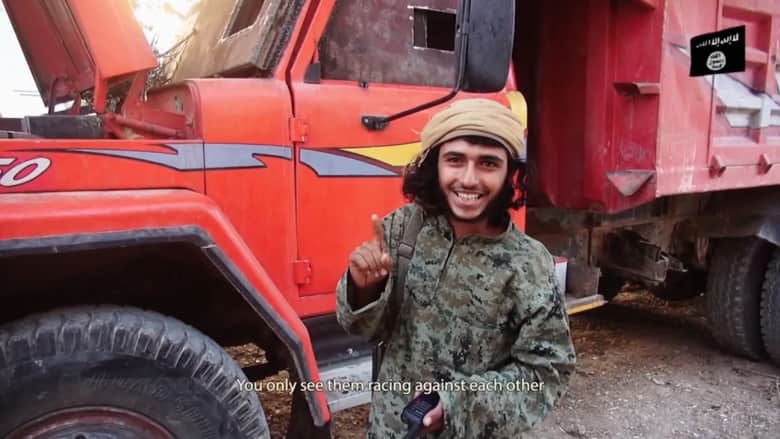 فيديو دعائي لـ "داعش" يصور انتصاراتهم ويصف أوباما وبوش بالكذب