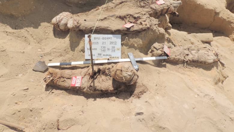 مليونية المومياءات .. اكتشاف مبهر يثير جدل علماء الآثار بمصر