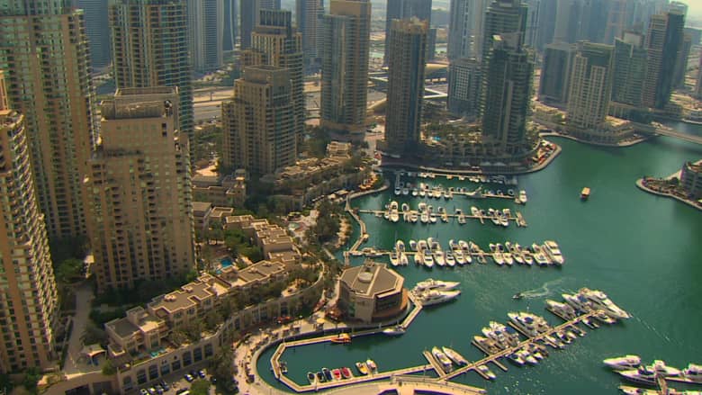 مع قدوم رياح التغيير.. هل يمكن أن تمنع دبي انهيار سوق عقاراتها؟