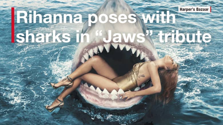 ريانا تتصور مع أسماك القرش إشادة بفيلم “الفك”