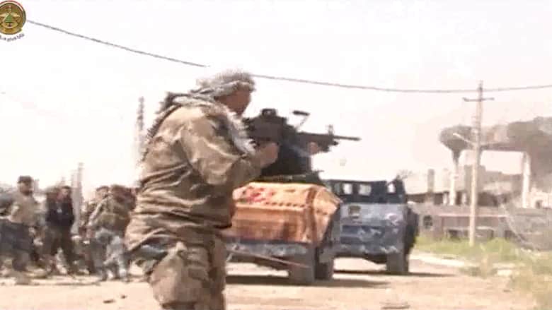 بالفيديو .. القوات العراقية في تكريت .. و"داعش" يخلف جثث مقاتليه في المدينة