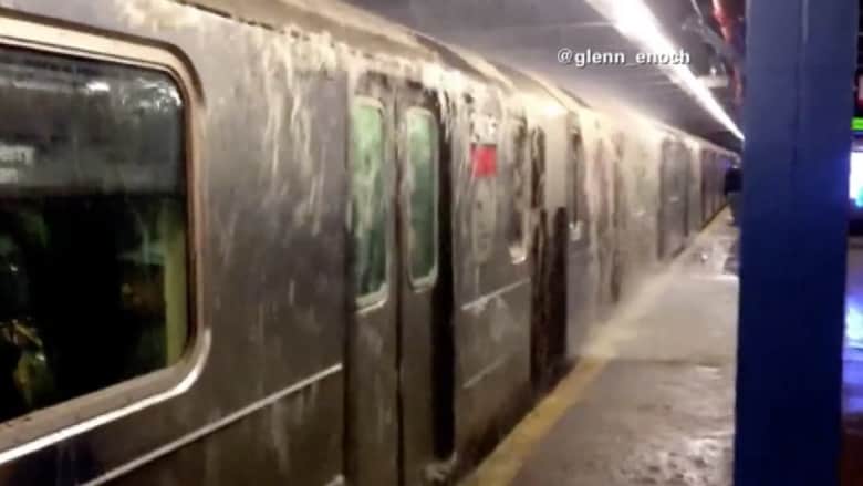 فيضان بلا أمطار يوقف حركة المترو في نيويورك