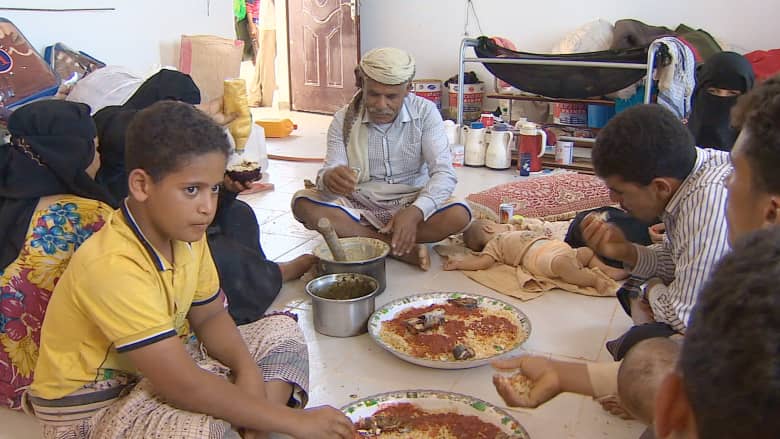 CNN ترصد اليمنيين في جيبوتي.. ملجأ آمن بعد رحلة يحفها الموت