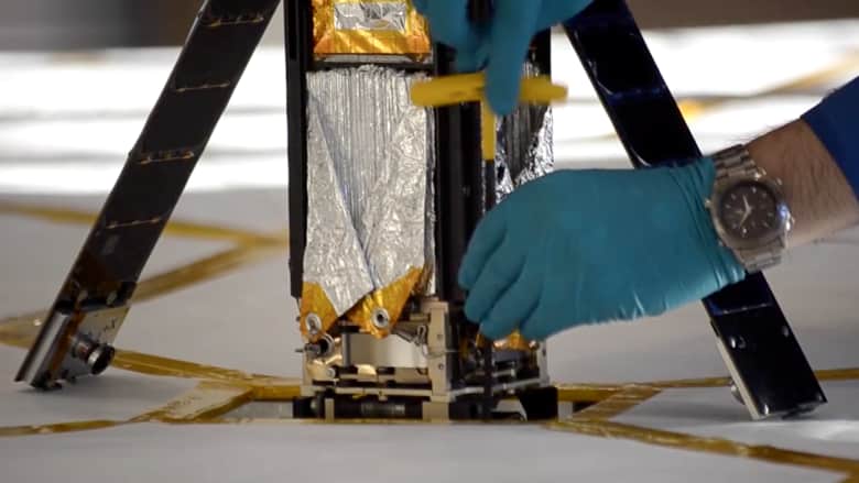بالفيديو.. مركبة فضائية تعمل على أشعة الشمس