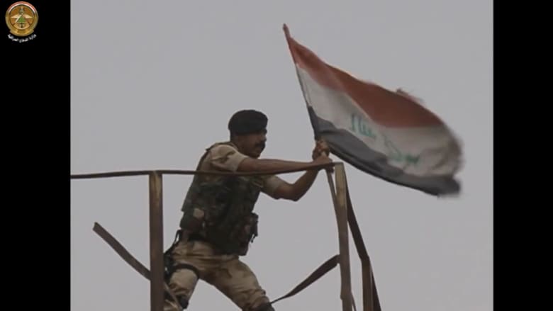 شاهد.. تحرير منطقة سيد غريب وإنزال راية "داعش" في فيديو لوزارة الدفاع العراقية