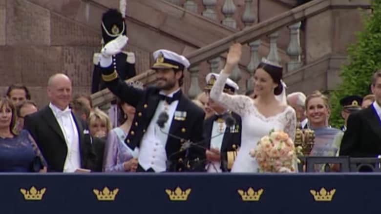 بالفيديو.. مراسم زواج الأمير كارل فيليب من عارضة الأزياء السابقة صوفيا 