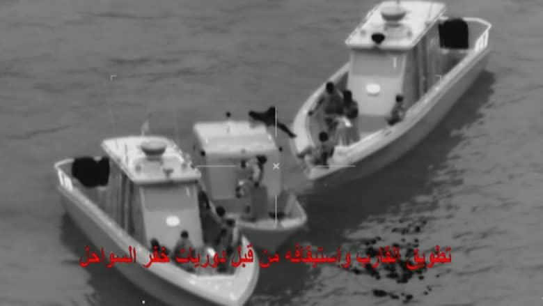 بالفيديو.. لحظة ضبط أسلحة ومتفجرات إيرانية في طريقها للبحرين