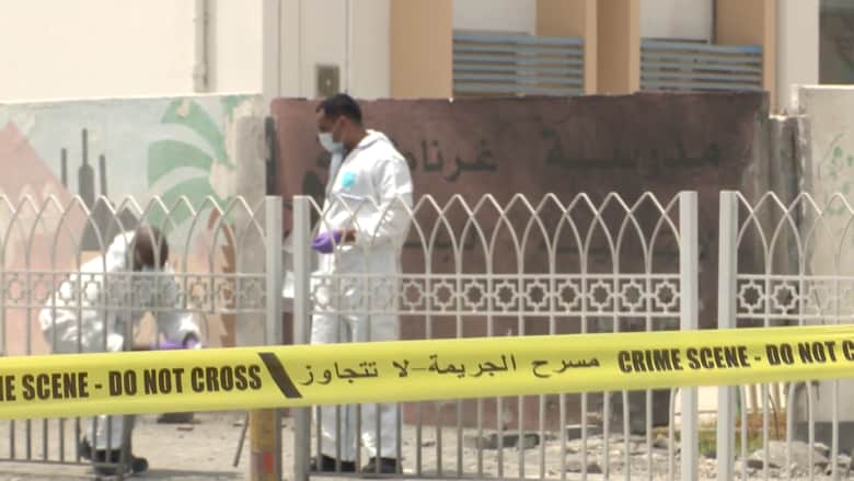 بالفيديو.. مقتل شرطيين وإصابة 5 في تفجير بالبحرين 
