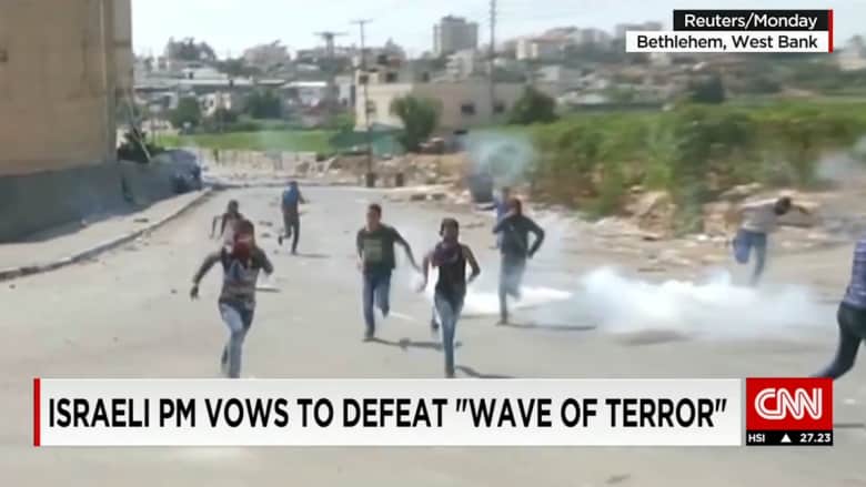 نتنياهو يتعهد بدحر "موجة الإرهاب" ويطلق يد القوات الإسرائيلية في التعامل مع الفلسطينيين