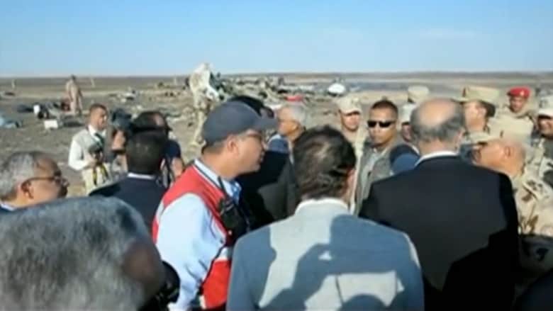 بالفيديو: ماذا تقول المصادر الأمنية بمصر عن موقع سقوط الطائرة وقدرات المسلحين؟