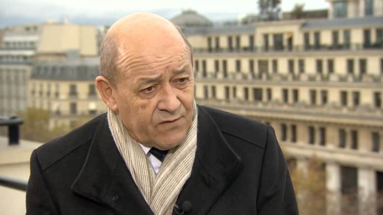 وزير الدفاع الفرنسي لـCNN: سندمّر داعش.. ونحتاج لبعضنا البعض وفرنسا ستكثّف غاراتها على التنظيم