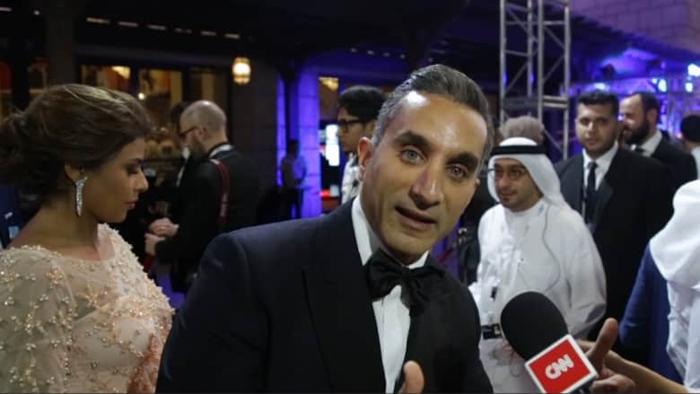 كاميرا CNN تغافل المشاهير على "السجادة الحمراء" لمهرجان "دبي السينمائي"