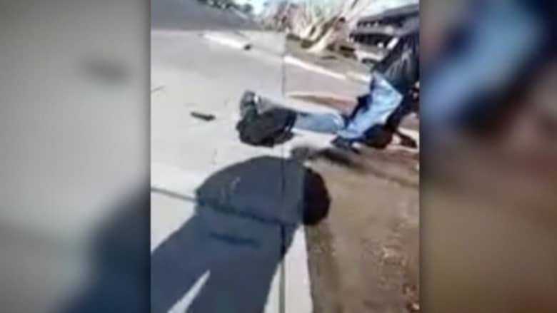 بالفيديو: ضابط شرطة يتعافى بعد تلقيه رصاصة من مشتبه به