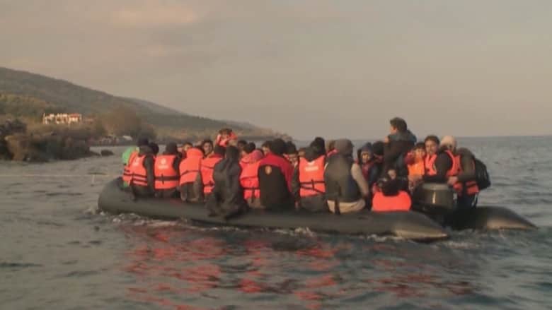 بالفيديو: CNN ترصد مأساة اللاجئين عند بوابة الهجرة الرئيسية إلى أوروبا