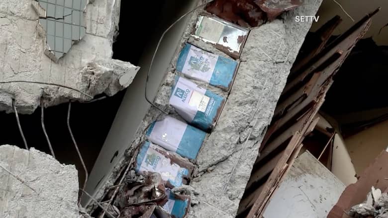 شاهد.. علب معدنية فارغة استخدمت في بناء مجمع سكني انهار خلال زلزال تايوان