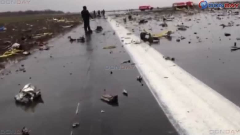 لقطات من مدرج المطار بعد تحطم طائرة فلاي دبي في روستوف