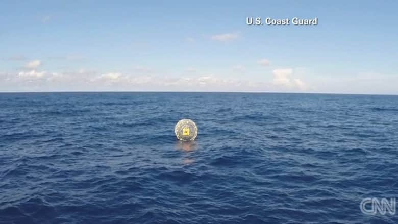 شاهد.. خفر السواحل الأمريكية تنقذ رجلاً كان يحاول السير على مياه المحيط من فلوريدا إلى برمودا