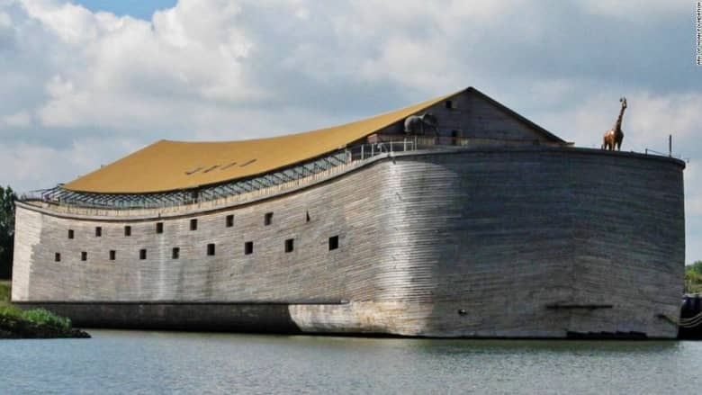 نسخة عن “سفينة نوح” لجذب السياحة الدينية في البحار