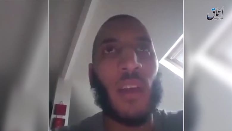 بالفيديو: قاتل الشرطي الفرنسي ورفيقته يبث تفاصيل الاعتداء على "فيسبوك"