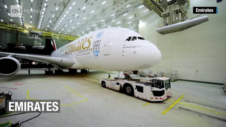 بالفيديو: أفضل شركات طيران في العالم.. والإمارات وقطر في الصدارة