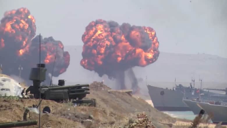 روسيا تجري مناورات عسكرية واسعة النطاق في القرم