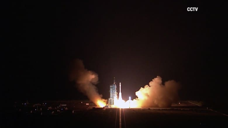 الصين تطلق صاروخاً فضائياً وتطمح لإنشاء محطتها الفضائية الخاصة