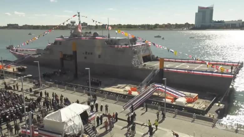 البحرية الأمريكية تدشن سفينتها الحربية الجديدة "ديترويت"