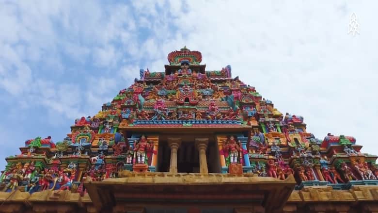 معبد هندوسي بكل الألوان بُني من 700 عام لتهدئة الأرواح الضالة