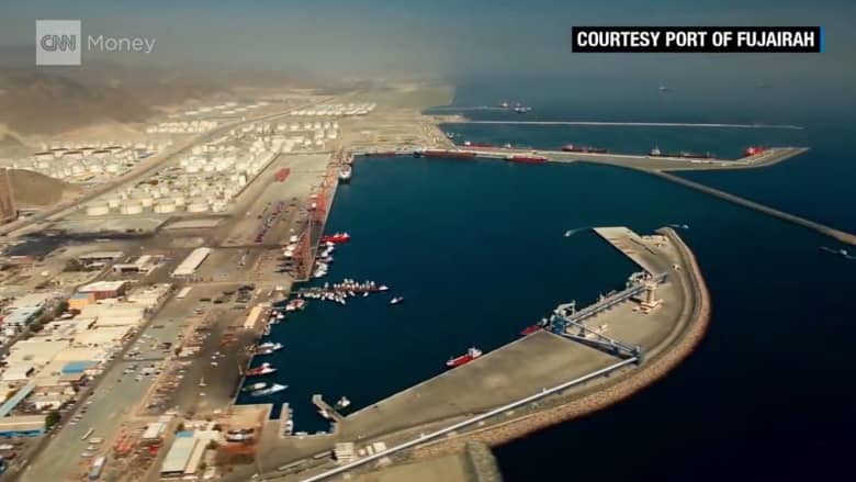 ميناء الفجيرة.. أحد أهم محاور النفط في العالم