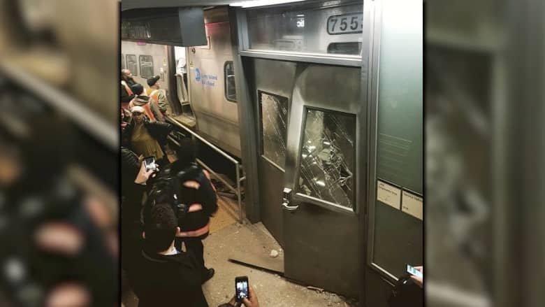 إصابة العشرات في نيويورك بعد خروج قطار عن مساره
