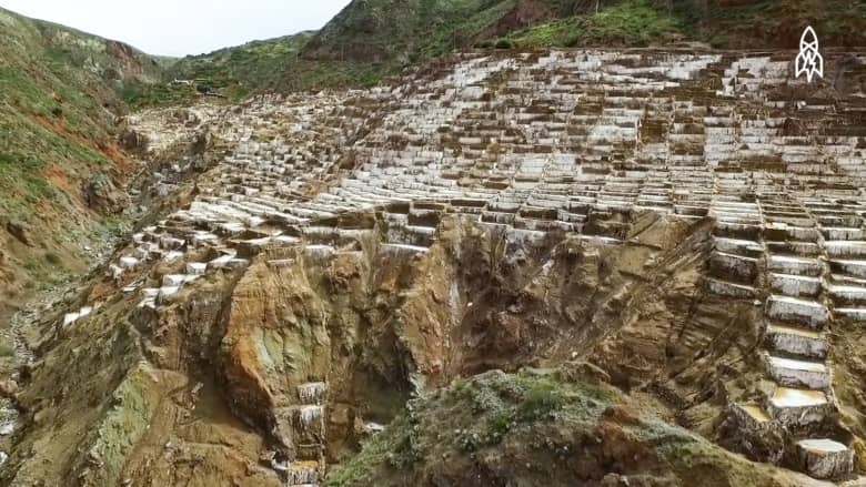 جولة في أقدم أحواض الملح التي صنعها الانسان في البيرو