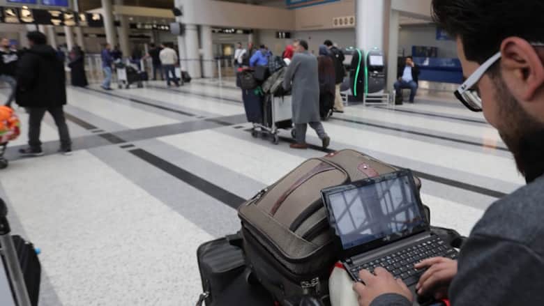 شركات الطيران العربية تسخر من حظر أمريكا للإلكترونيات