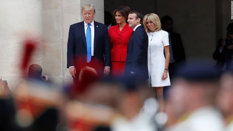 ترامب لزوجة الرئيس الفرنسي: هيئتك جيدة جدا.. جميلة