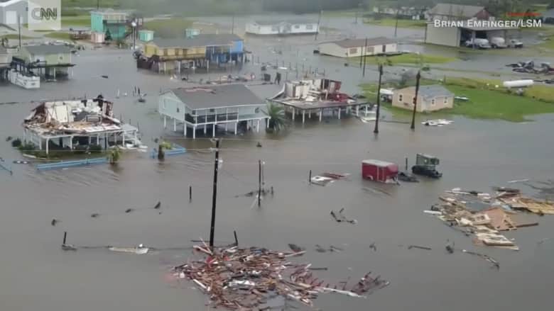 شاهد.. لقطات من طائرة دون طيار لآثار الإعصار "هارفي" 