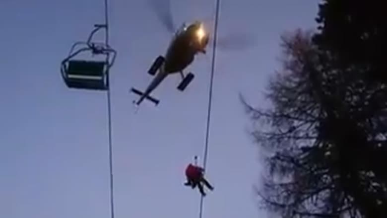 شاهد.. إنقاذ أكثر من 150 متزلجاً بعد تعطل مصعد هوائي في النمسا