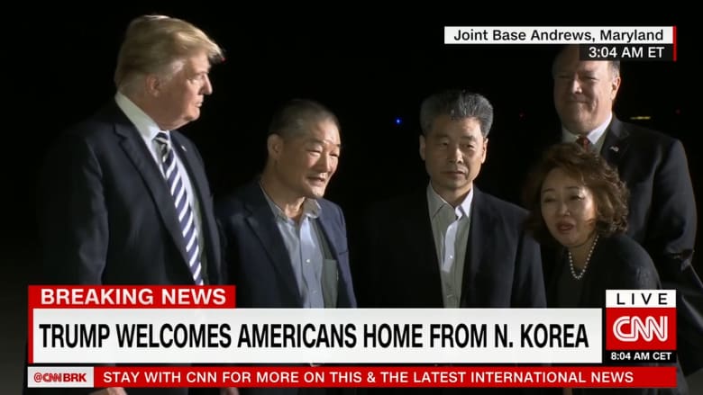 بعد وصولهم لأمريكا.. المحتجزون الأمريكيون بالكورية: أشبه بالحلم