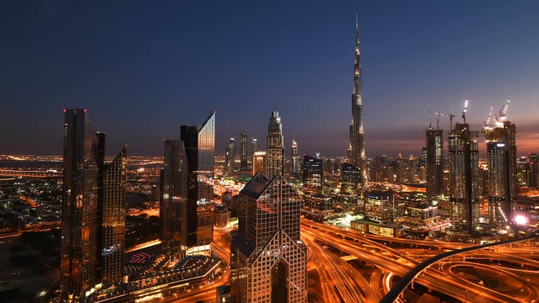 من اكتشاف النفط إلى أعلى برج بالعالم.. هذه رحلة دبي للعالمية