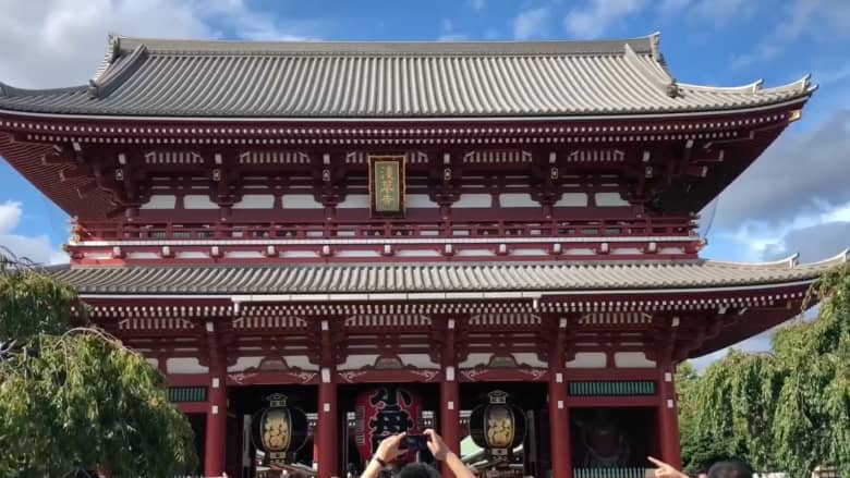 حظك جيد أم سيء؟ زيارة هذا المعبد في اليابان قد تخبرك